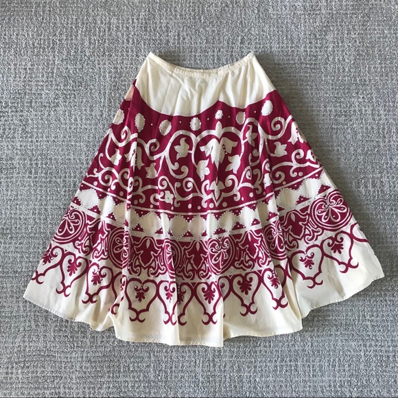 Red and White Boho Tribal A-Line Skirt Size Small - Picture 1 of 4
